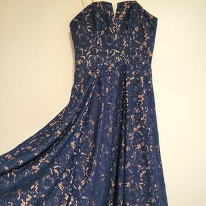 Navy Blue Lace Sweetheart Neckline Fame and Partners Dress